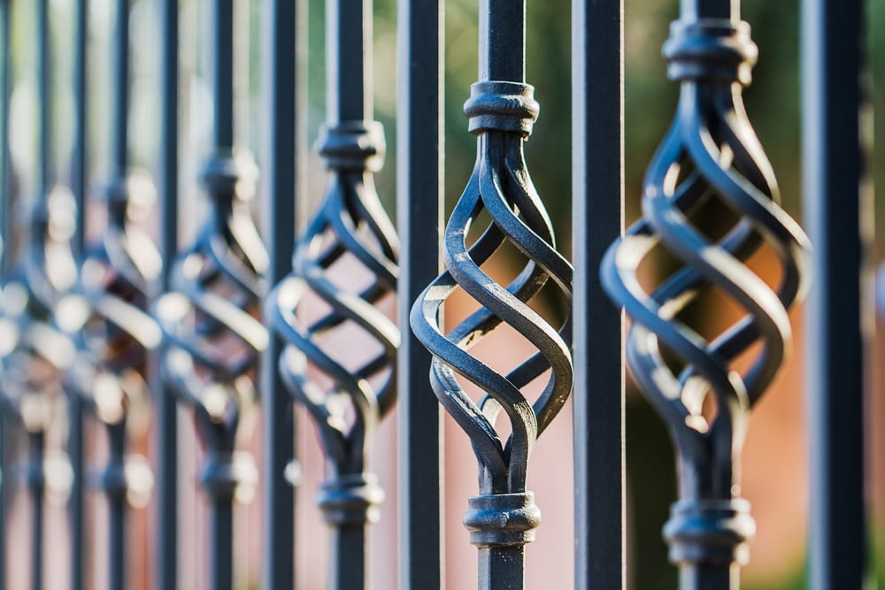 4 Great Uses for Ornamental Iron Fencing