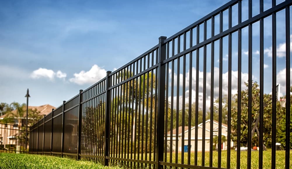 OTTAWA FENCE BUILDING| FENCE MASTERS